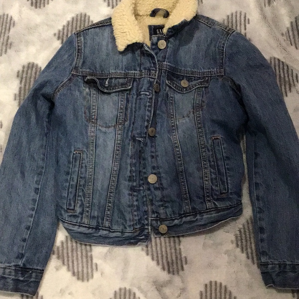 Cozy blue Jean jacket!